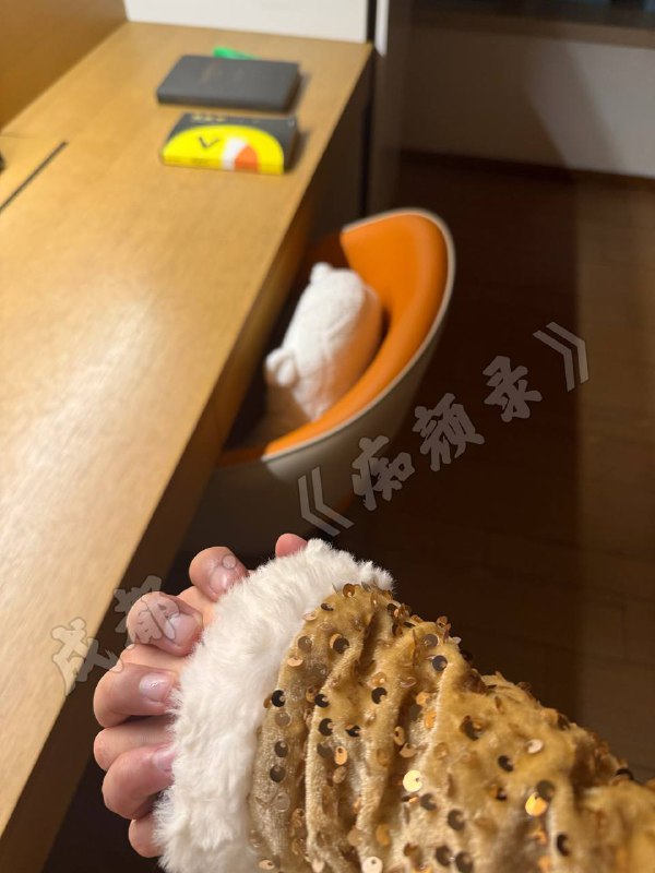 看了一眼已隐藏相册，却发现，曾经的报告已然丢失 图 6